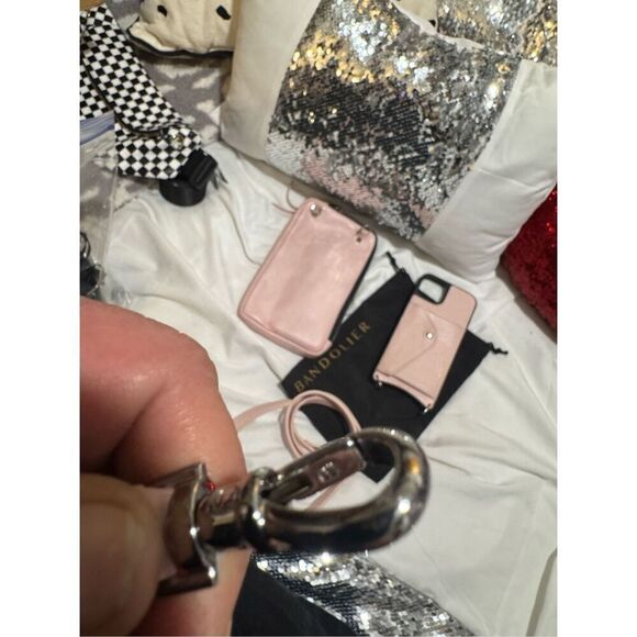 Bandolie donna iPhone 13 case & pink leather crossbody /belt/strap set w/pouch - Picture 3 of 9